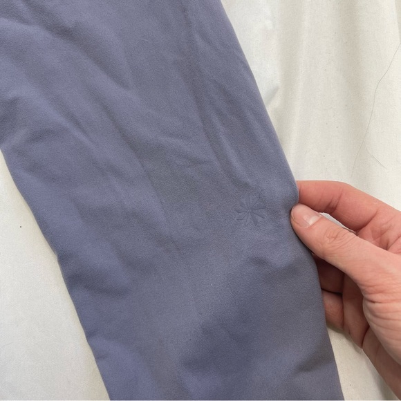 Athleta Girl Stash Your Treasures Mesh Capri Cropped Purple Workout Leggings XL - Picture 8 of 9